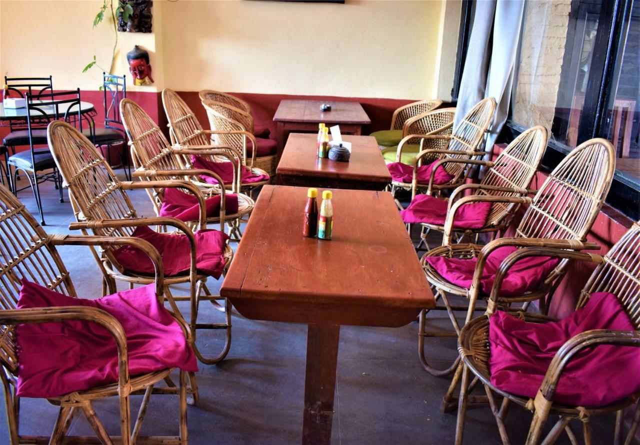 Berg House Cafe And Hotel Nagarkot Eksteriør billede
